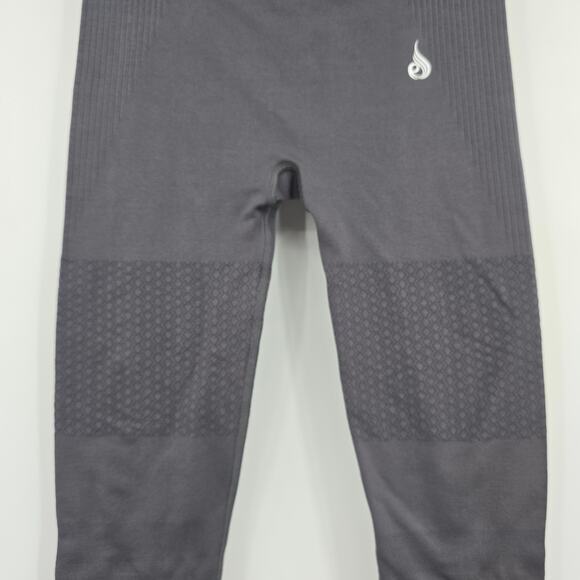 Ryderwear Women's Active Seamless Luxe Legging With Stripes Gray Size Small - Picture 8 of 13